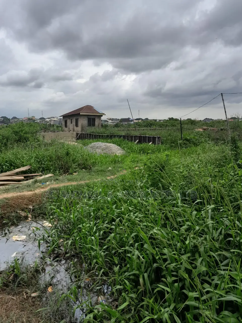 Half Plot of Land for Sale in Hope Estate Ago Palace in Ago Palace