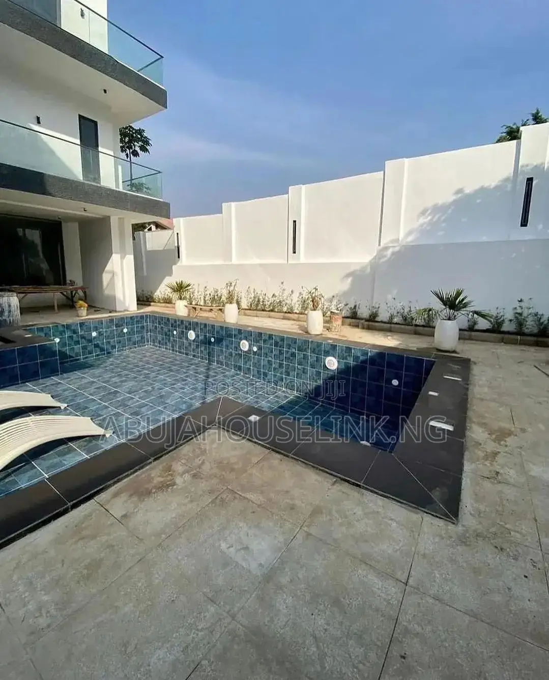 7bdrm Mansion in Maitama Main Abuja for sale in Maitama