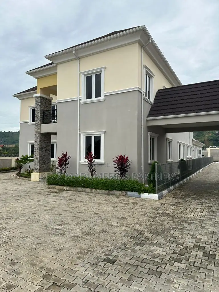 6bdrm Duplex in Katampe Extension , for sale in Katampe Extension