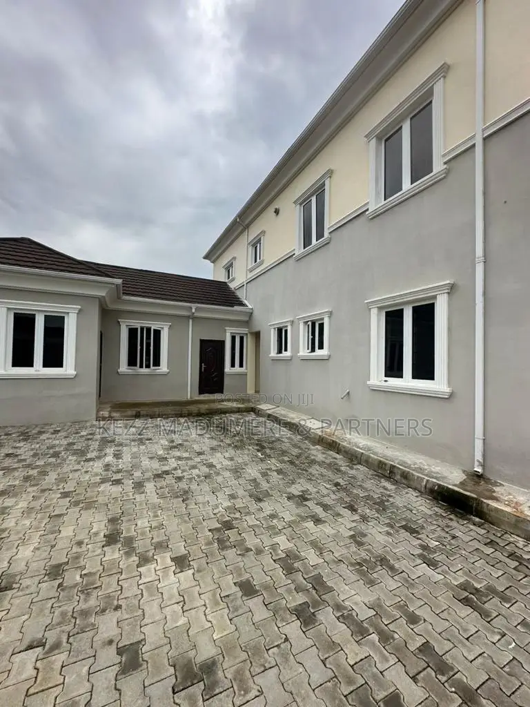 6bdrm Duplex in Katampe Extension , for sale in Katampe Extension