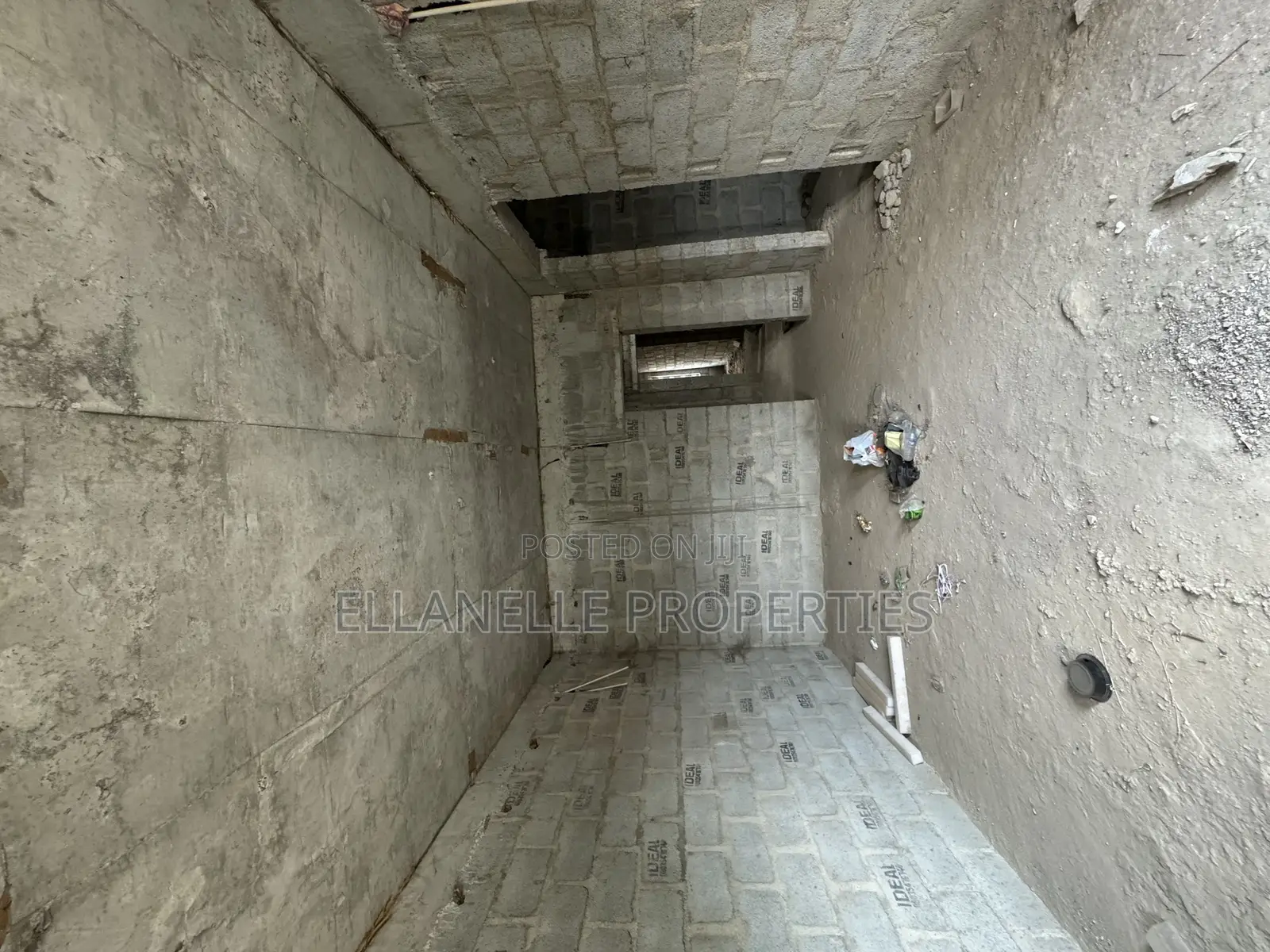 4bdrm Townhouse/Terrace in Kado for sale in Kado