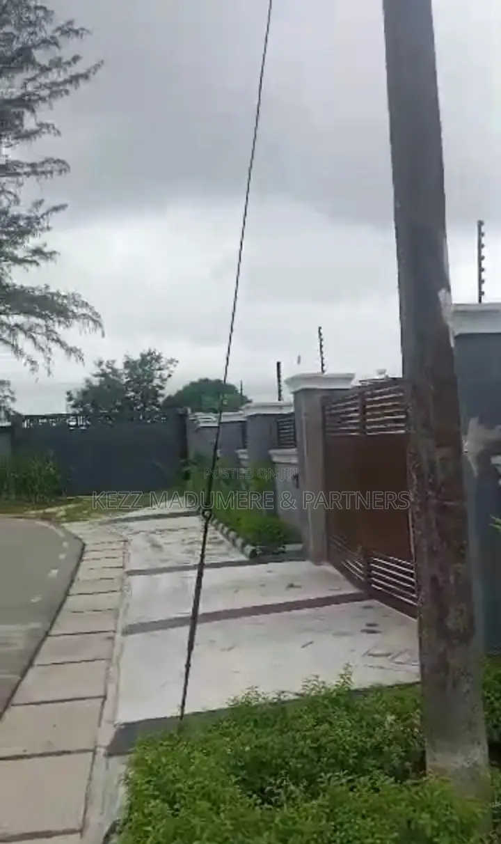 For Sale : 3 Plots at Old Gra , Port Harcourt in Port-Harcourt