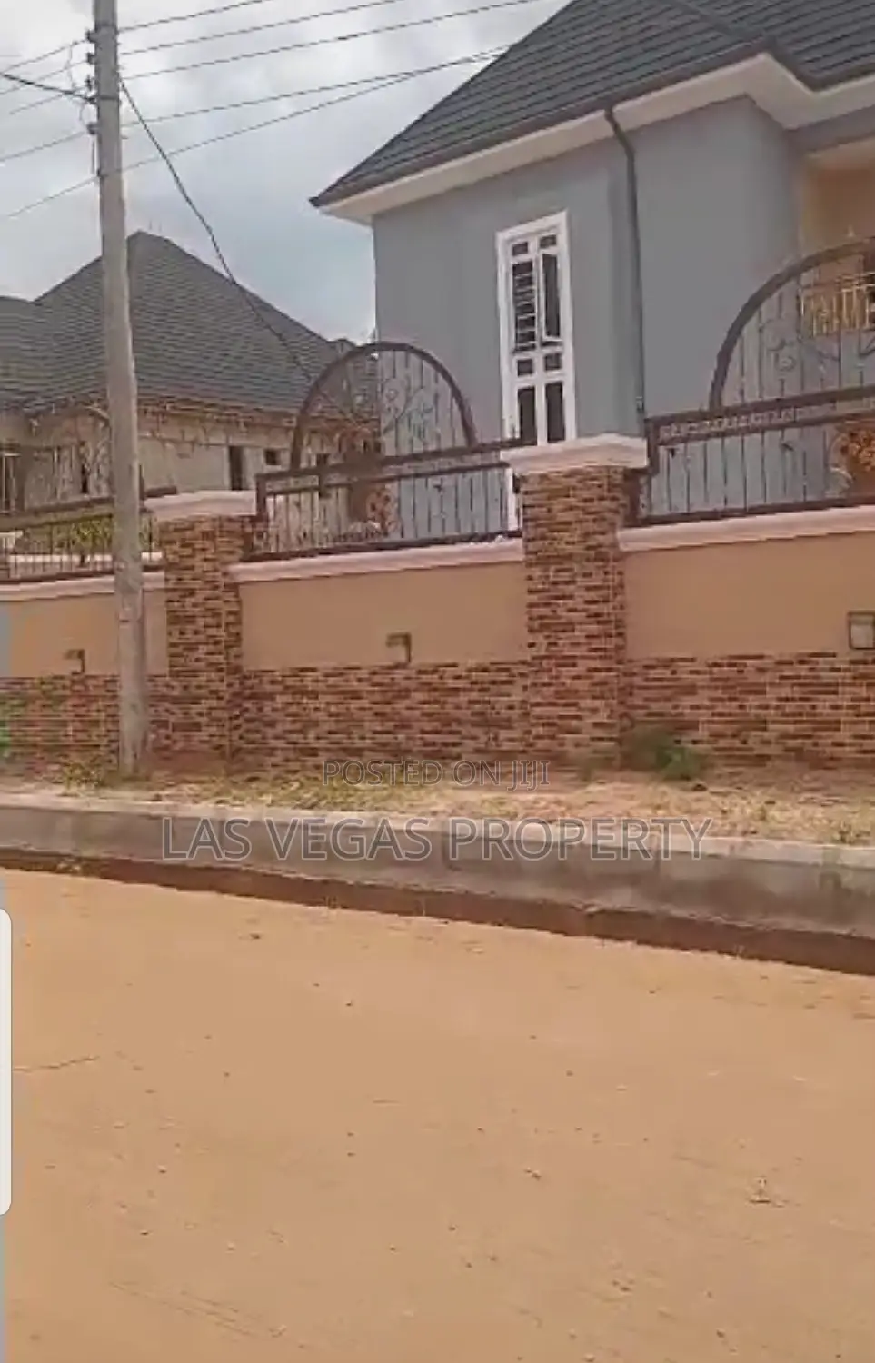 4bdrm Duplex in Owerri for sale in Owerri