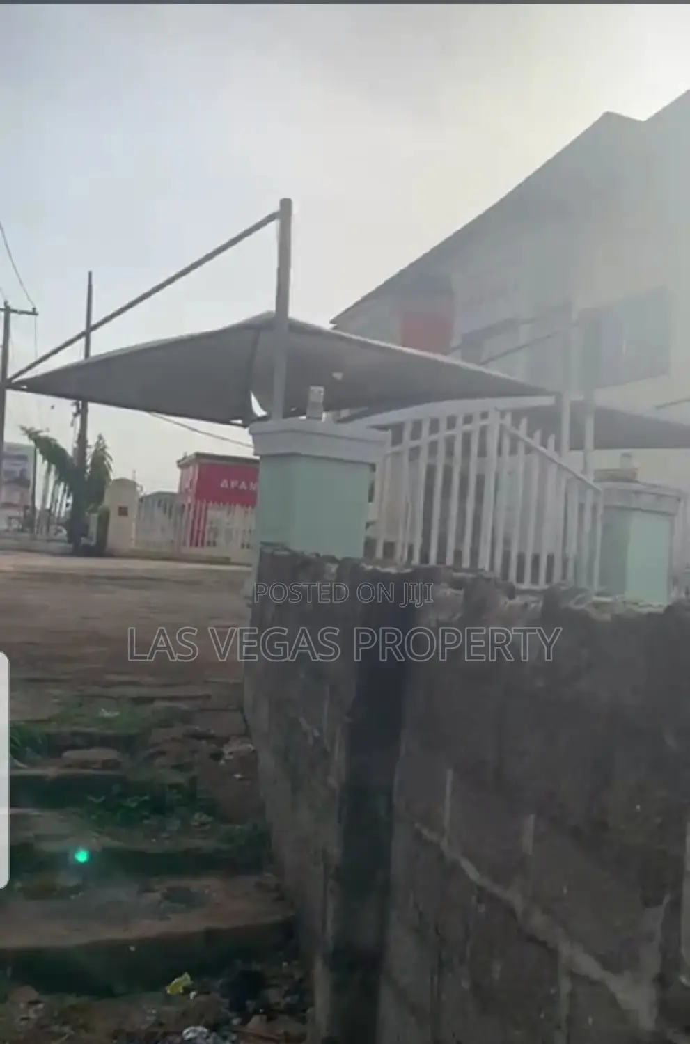 1000sqm Available for Sale Along Ph Road Fenced and Gated in Owerri