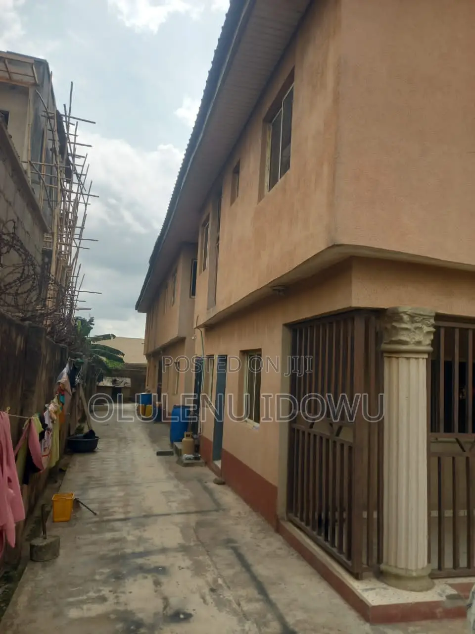 Furnished 3bdrm Block of Flats in Alimosho for sale in Alimosho