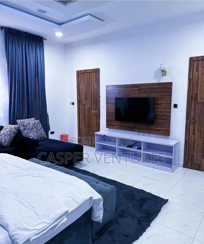 5star Master Bedroom in Lekki