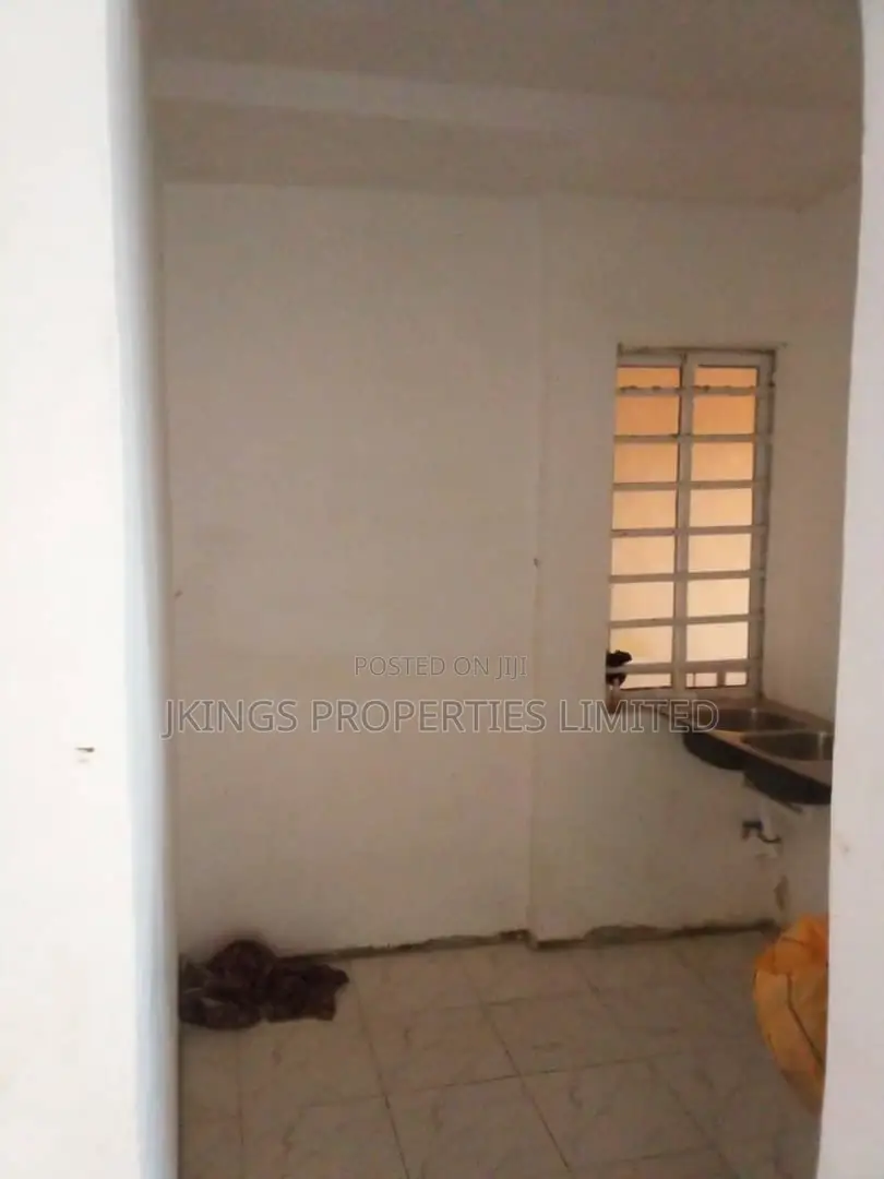 2bdrm Block of Flats in Ogudu-Orioke for rent in Ogudu-Orioke