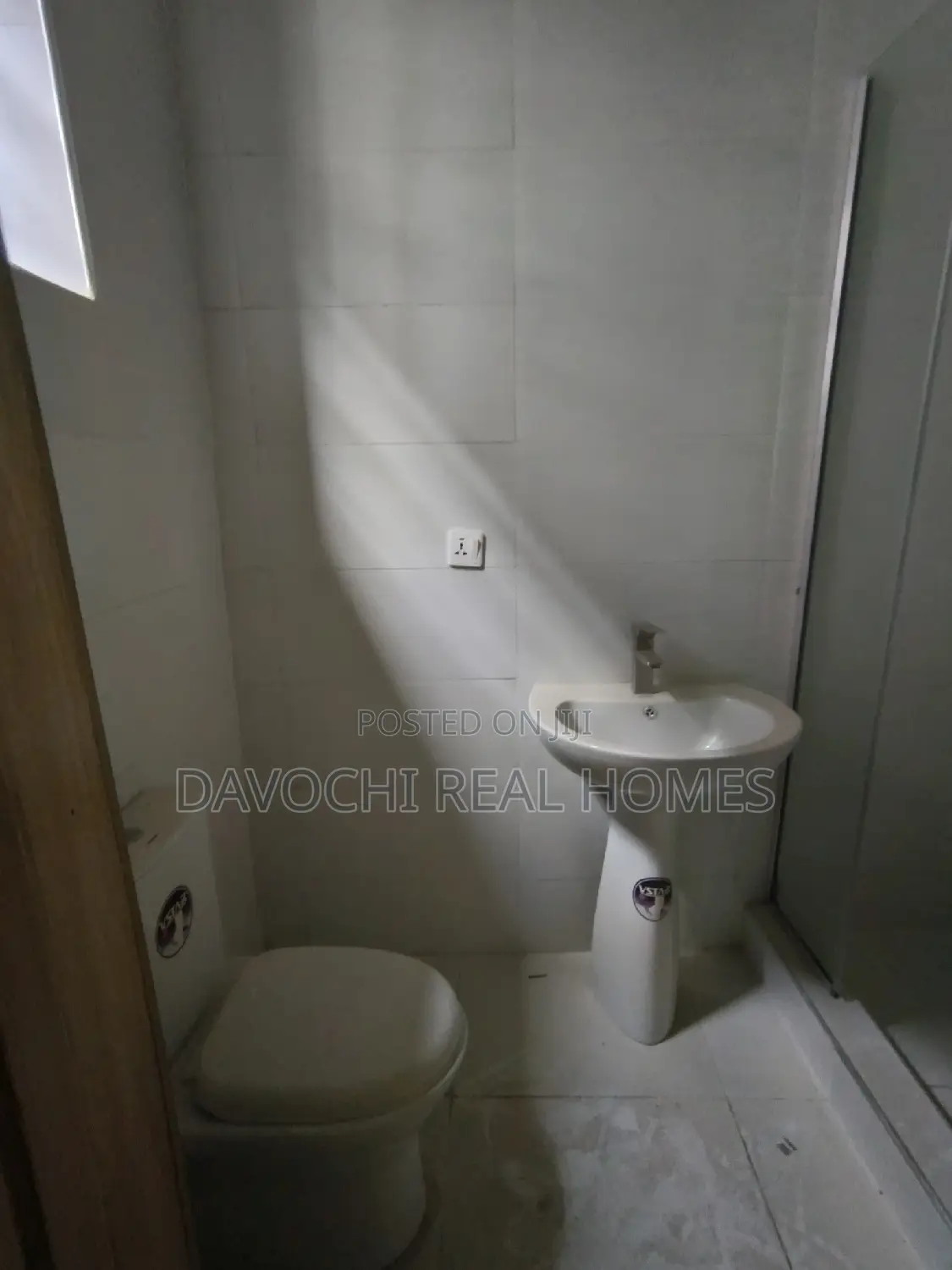4bdrm Duplex in Ikota, Lekki for rent in Lekki