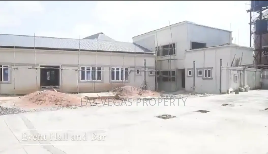 Newly Build 23 Rooms Furnished Hotel With Morden Facilities in Owerri