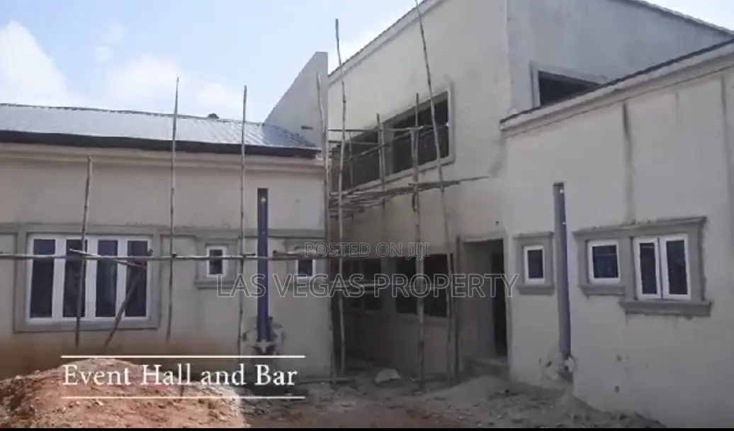 Newly Build 23 Rooms Furnished Hotel With Morden Facilities in Owerri