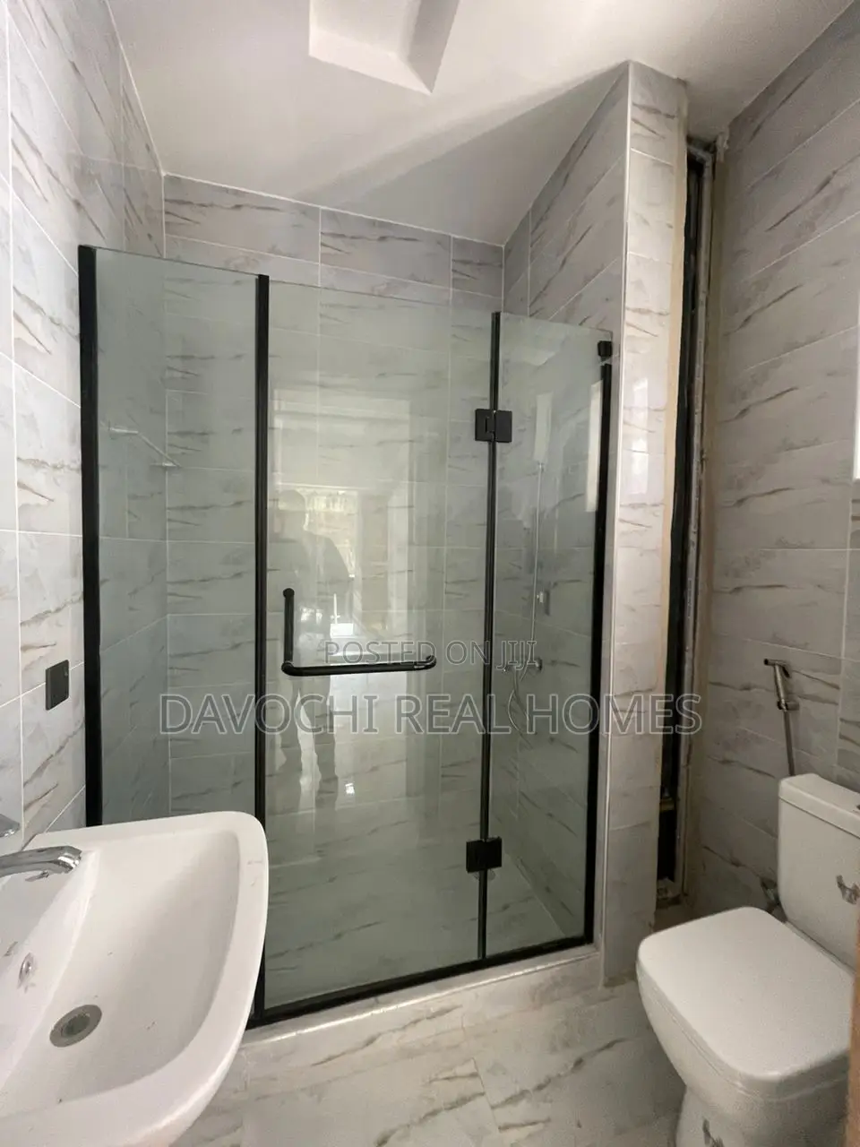 3bdrm Duplex in Lekki Ikate for rent in Lekki