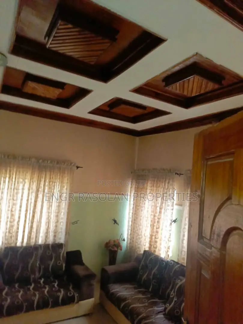 Furnished 4bdrm Bungalow in G.R.A, Ilorin South for sale in Ilorin South