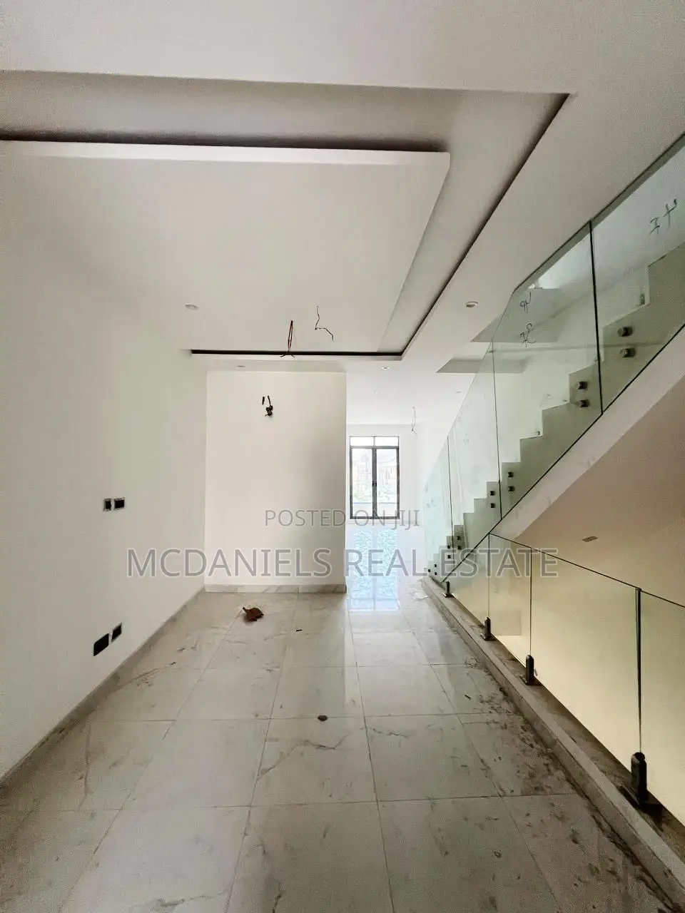 4bdrm Duplex in Lekki Phase 1 for sale in Lekki Phase 1