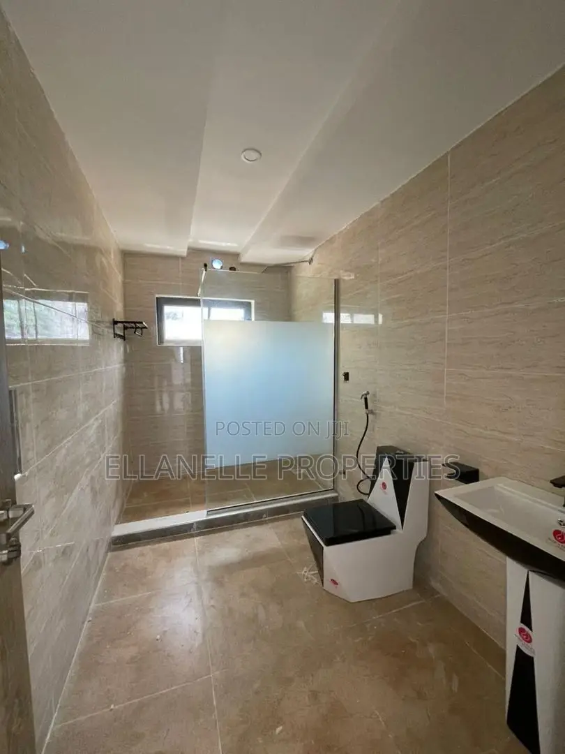 Furnished 4bdrmtownhouse/Terrace in Guzape District for Sale in Guzape District