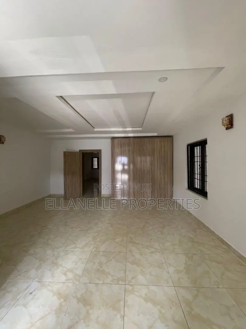 Furnished 4bdrmtownhouse/Terrace in Guzape District for Sale in Guzape District