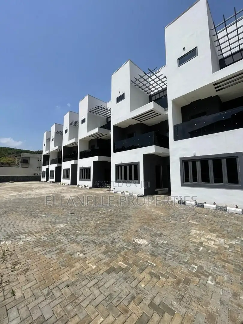Furnished 4bdrmtownhouse/Terrace in Guzape District for Sale in Guzape District