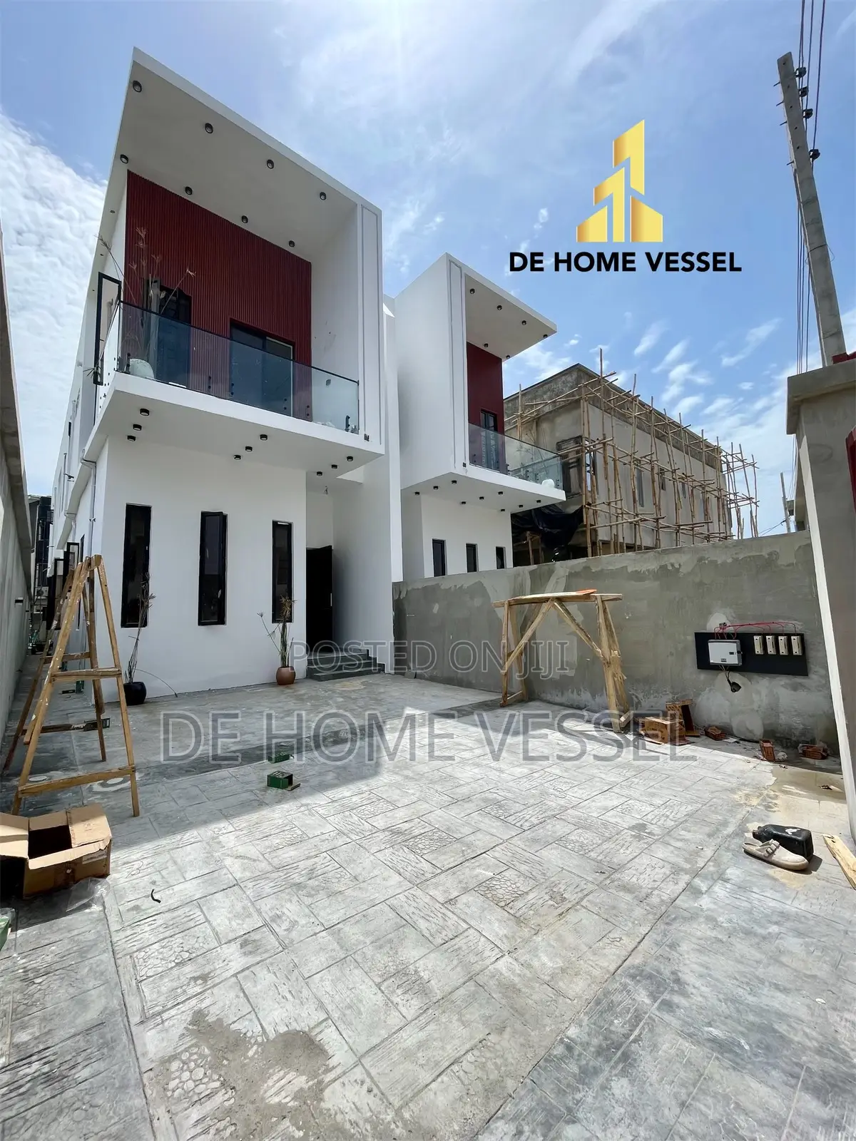 5bdrm Duplex in Ologolo for sale in Ologolo