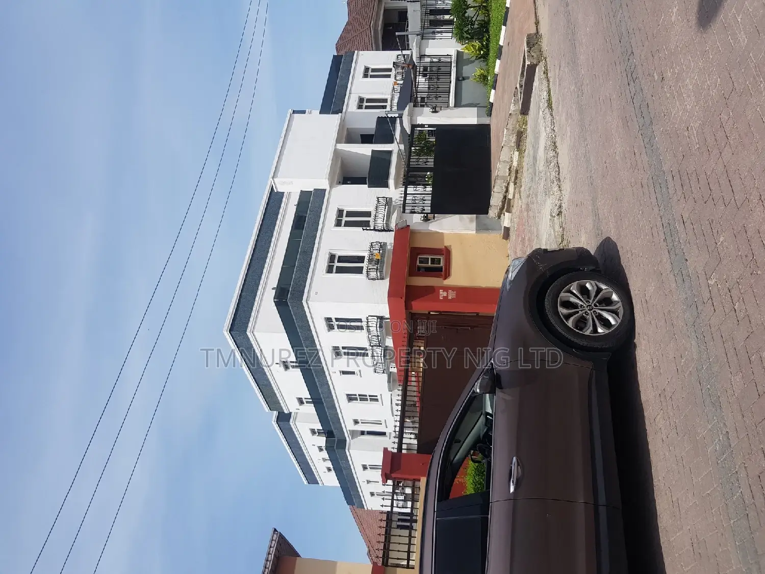 Furnished 17bdrm Penthouse in Chief Kolish, Lekki Phase 1 for rent in Lekki Phase 1