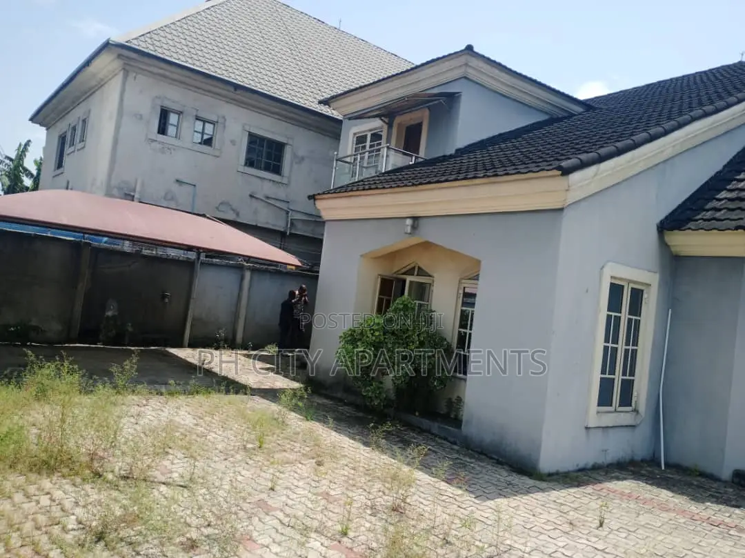 5bdrm Duplex in Port-Harcourt for sale in Port-Harcourt