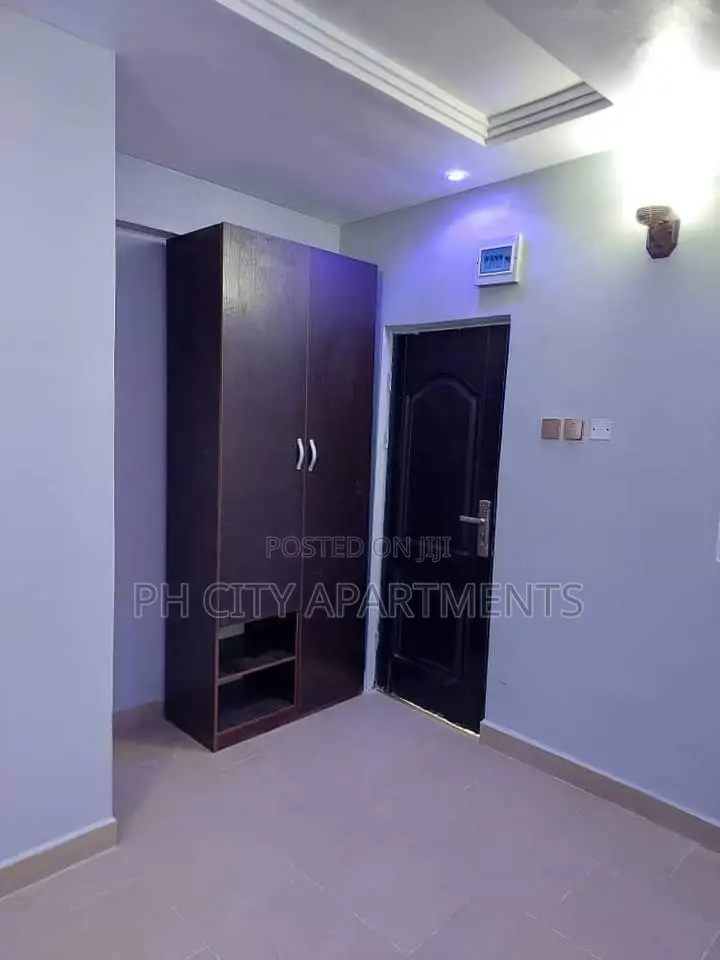 2bdrm Block of Flats in Port-Harcourt for sale in Port-Harcourt
