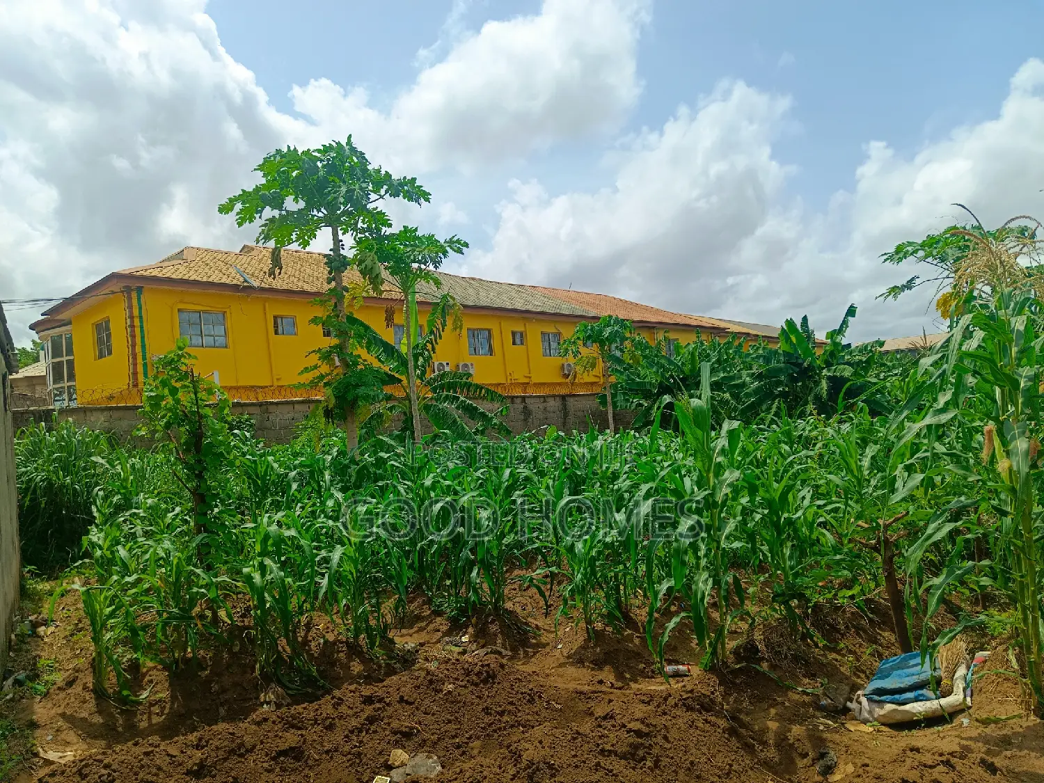 8 and Half Plot of Land Facing Express for Sale in Akesan