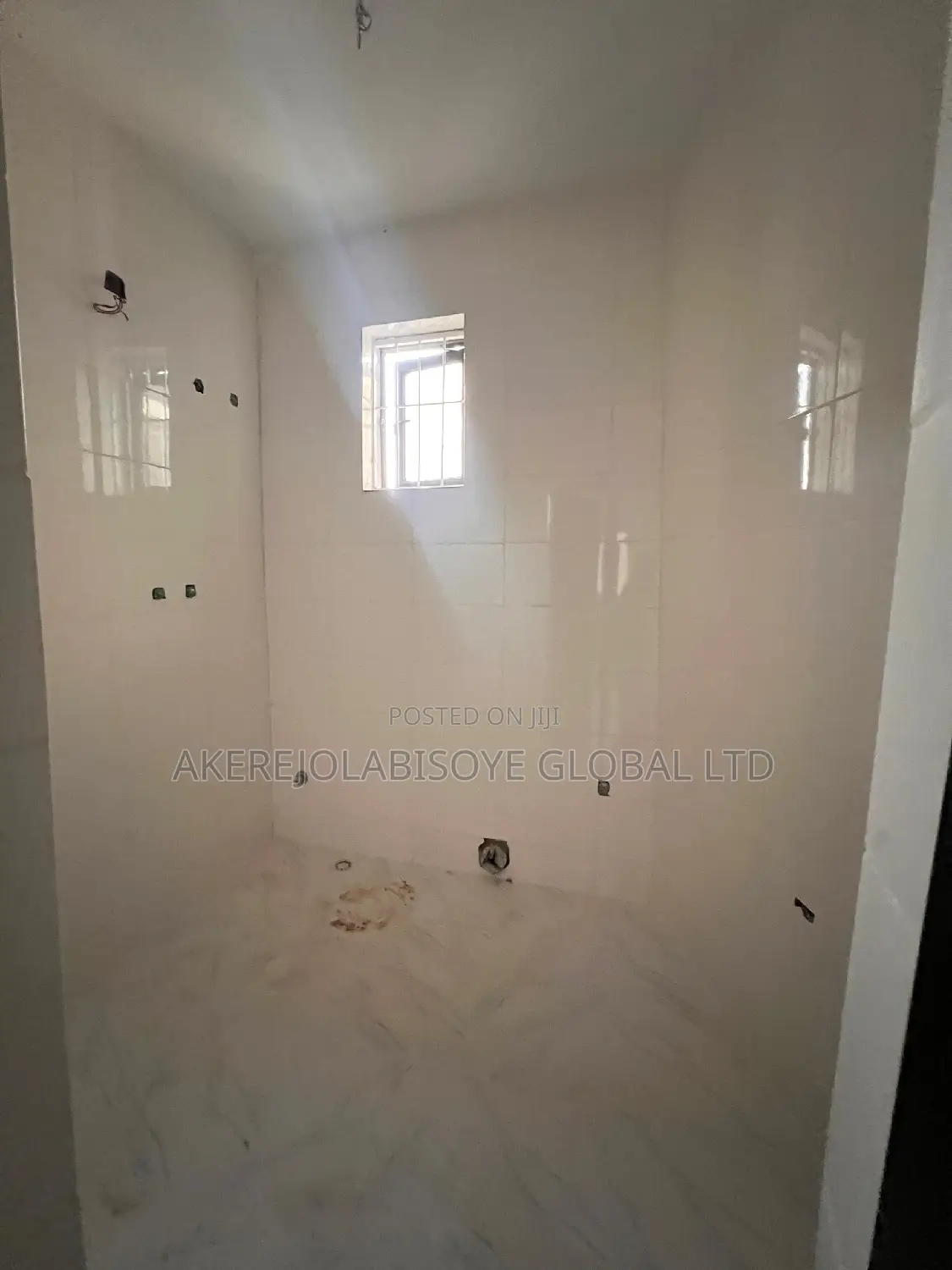 4bdrm Duplex in In An Estate for rent in Life Camp