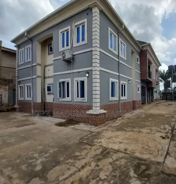 4bdrm Block of Flats in Irete , Owerri , Imo for sale in Owerri