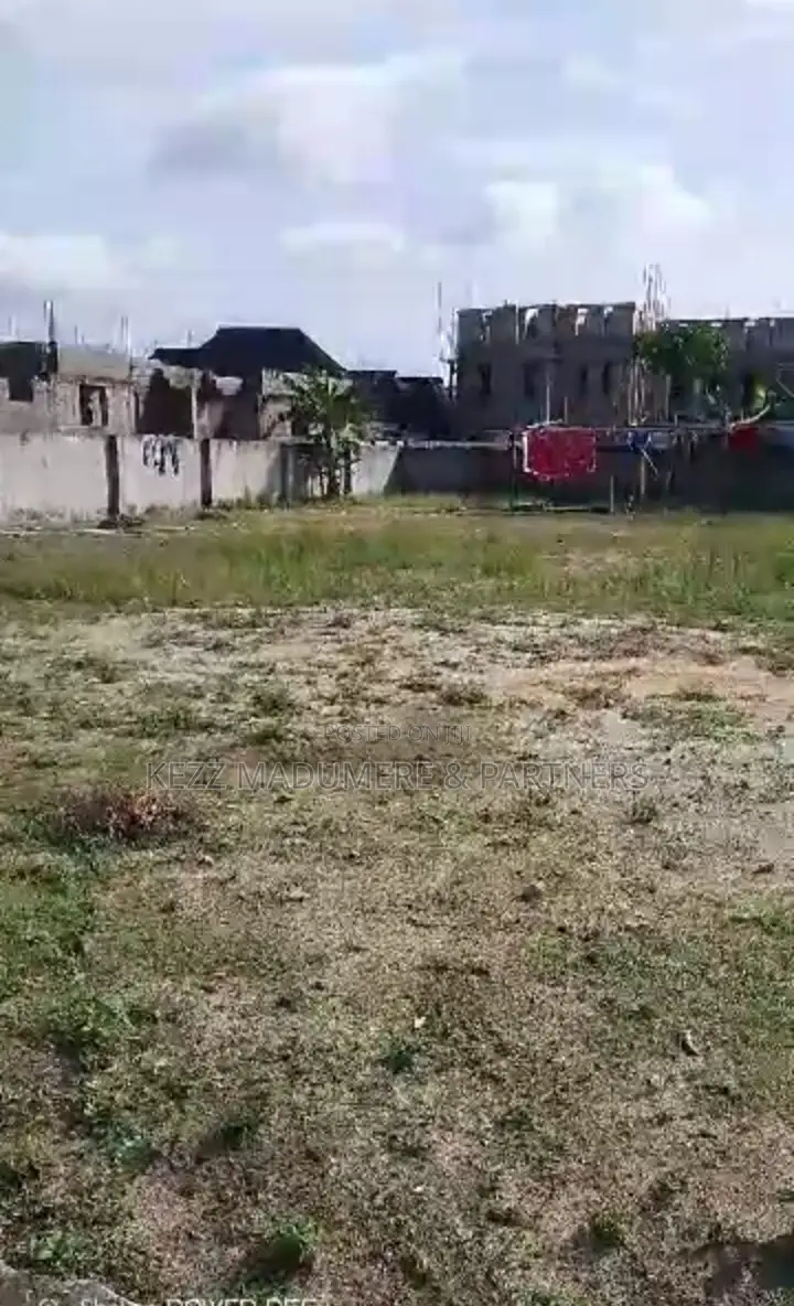 For Sale : 2 Plots at CEDARWOOD Estate , Off Sars Road, Ph in Port-Harcourt