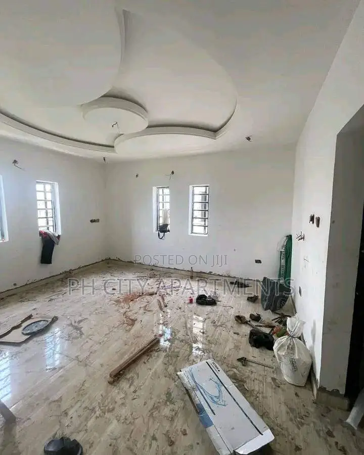 5bdrm Duplex in Cedarwood, Port-Harcourt for sale in Port-Harcourt