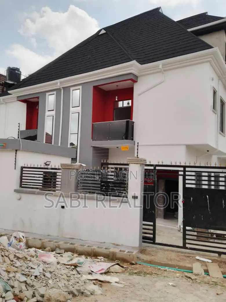 Furnished 4bdrm Duplex in Magodo Phase 1 for sale in GRA Phase 1