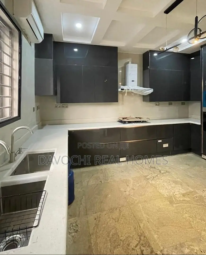 5bdrm Duplex in Ikoyi for rent in Ikoyi