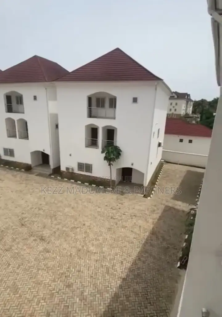 6bdrm Mansion in Asokoro , Abuja , for sale in Asokoro