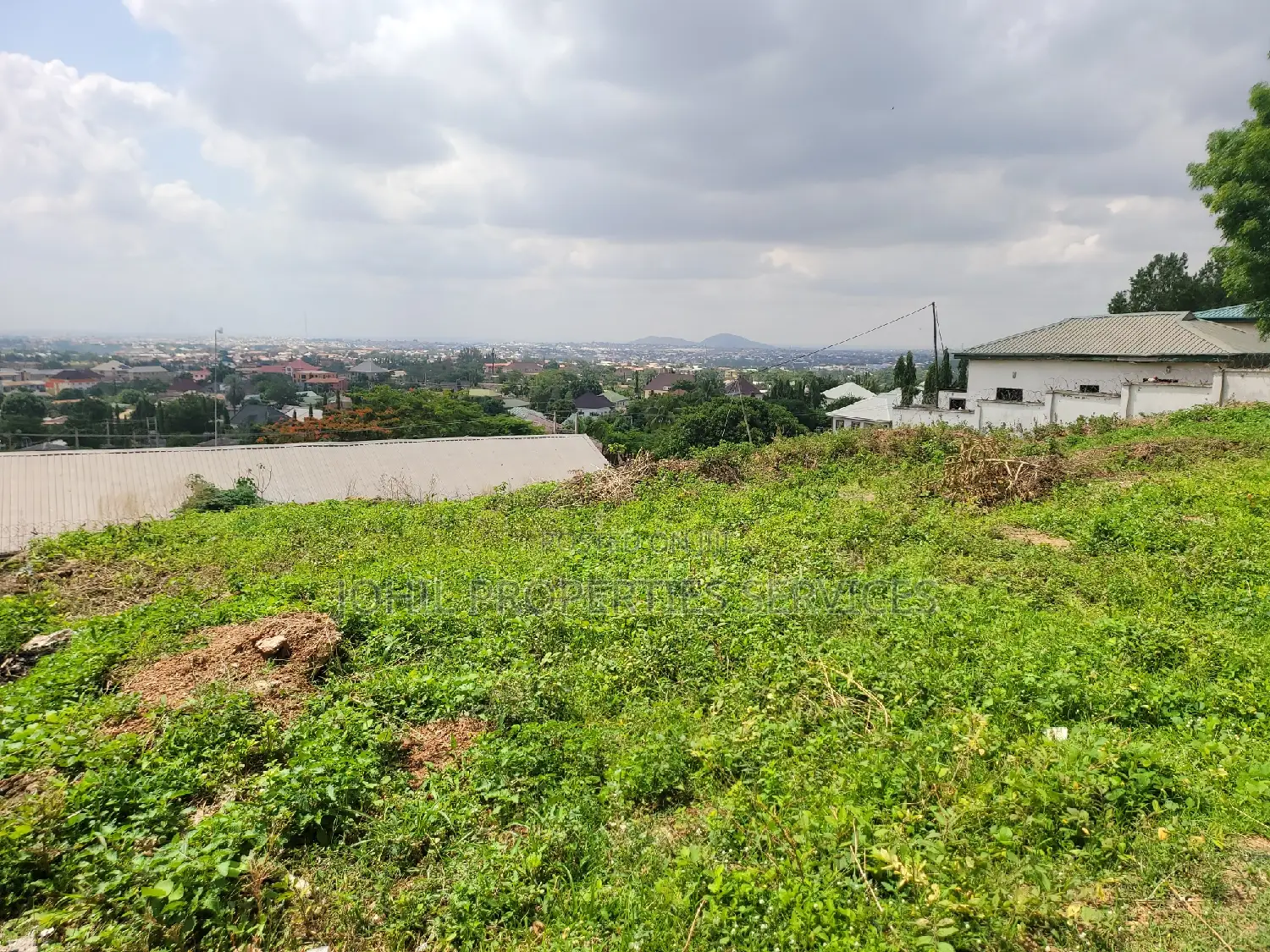 1000sqm Land for Sale at Karu at a Very Good Location for 20M in Karu