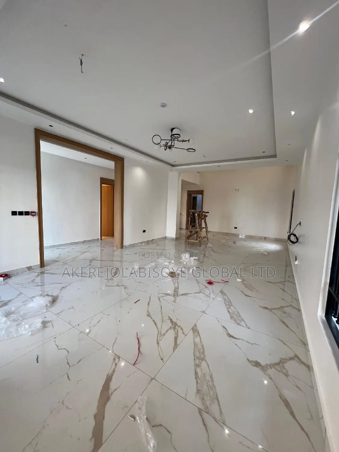 5bdrm Duplex in Guzape Abuja for sale in Guzape District