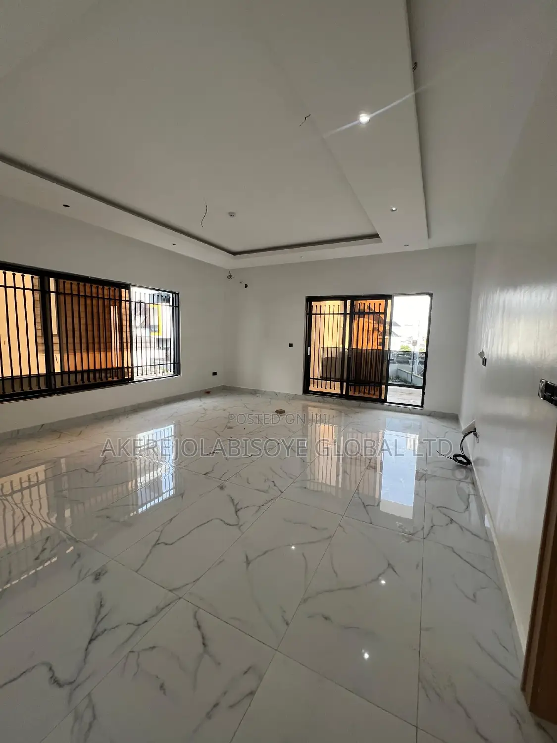 5bdrm Duplex in Guzape Abuja for sale in Guzape District