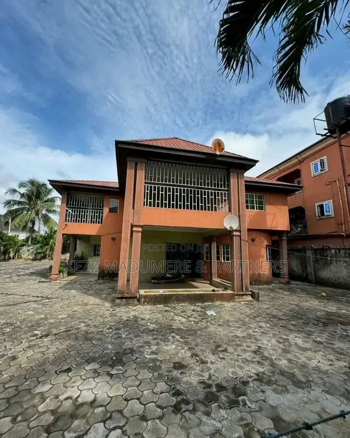 6bdrm Duplex in Mercyland, Port for sale in Port-Harcourt