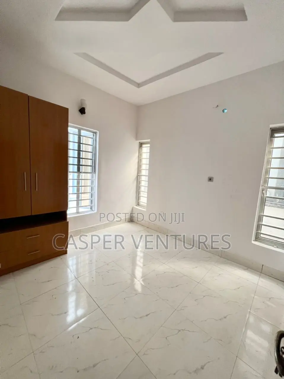 1bdrm Shared Apartment in Ikota Gra for rent in Ikota