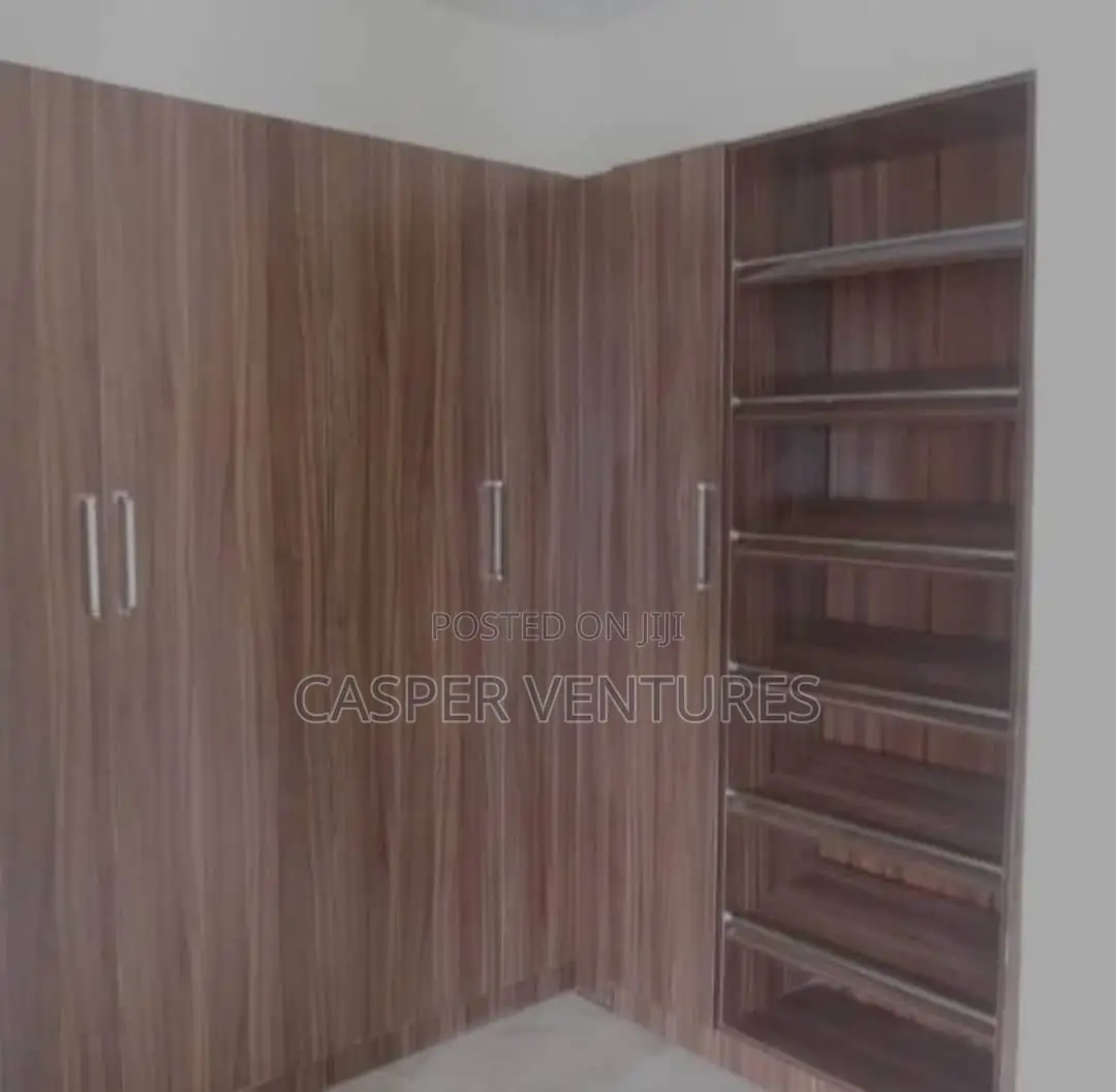 4bdrm Duplex in Alternative, Chevron for rent in Chevron