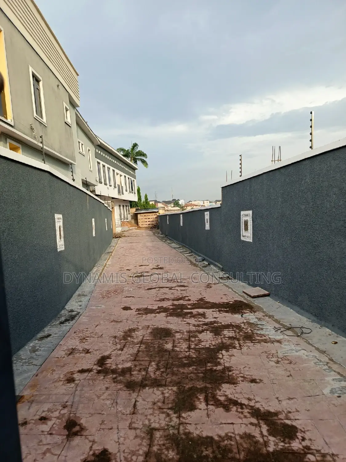 Furnished 4bdrm Duplex in Magodo Phase 1 Gra for sale in GRA Phase 1