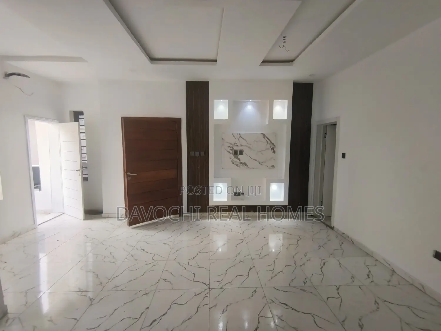 3bdrm Apartment in Chevron Second Toll, Lekki for rent in Lekki