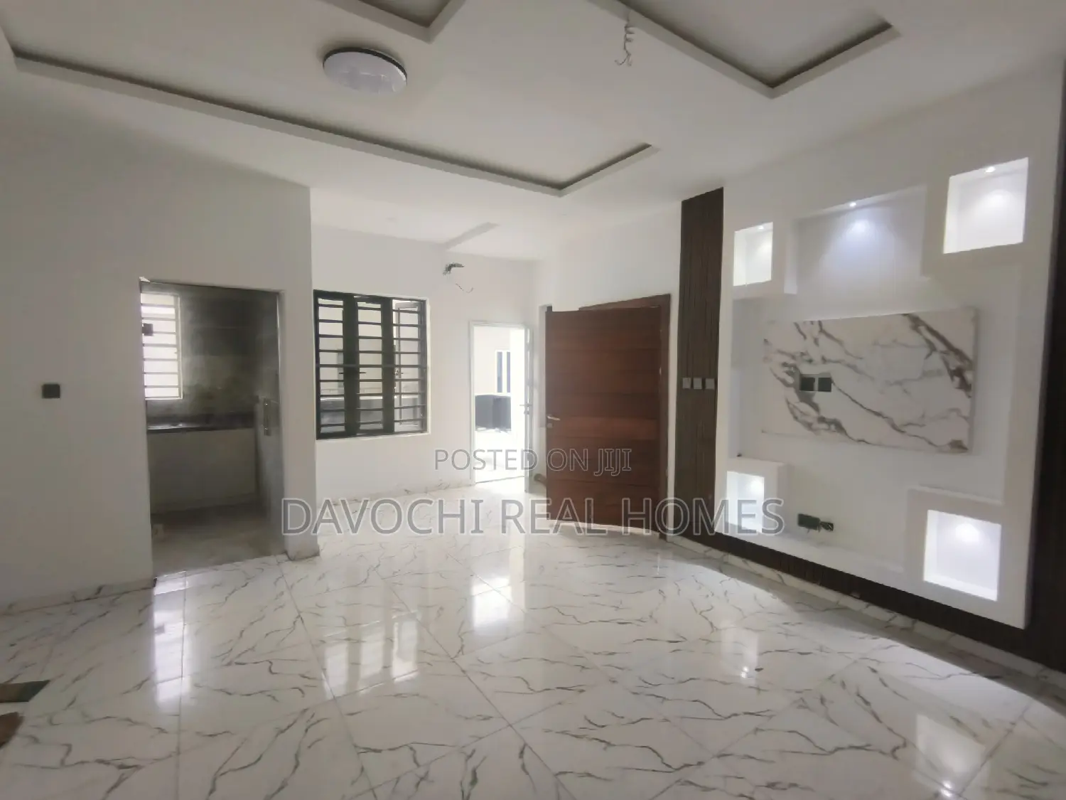 3bdrm Apartment in Chevron Second Toll, Lekki for rent in Lekki