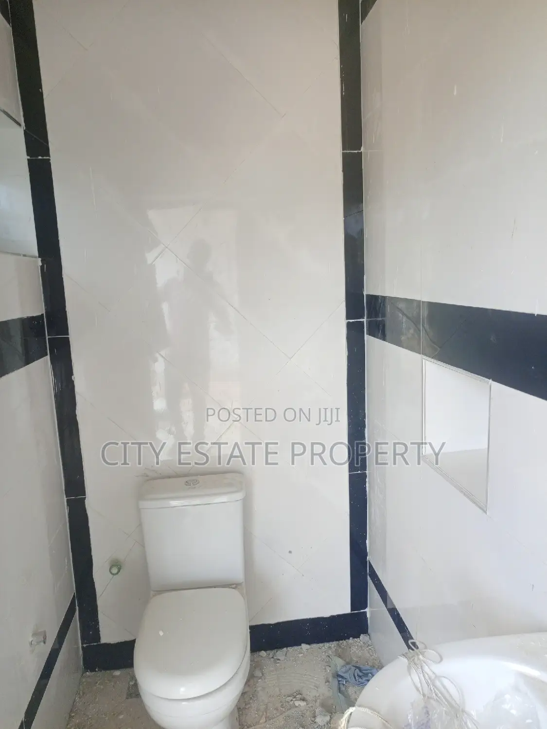 Furnished 1bdrm Block of Flats in Cedarwood Estate, Port-Harcourt in Port-Harcourt