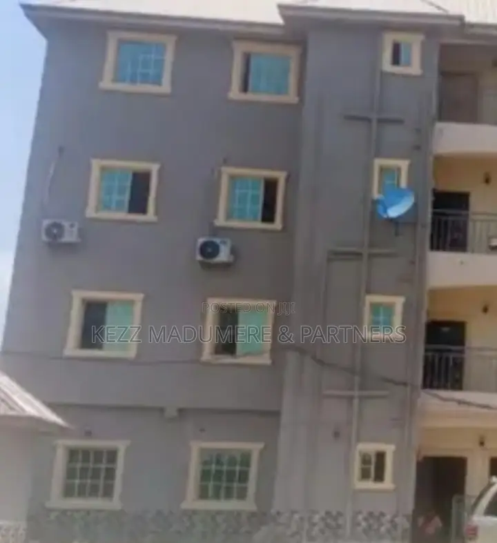 3bdrm Block of Flats in New Owerri , Imo for sale in Owerri