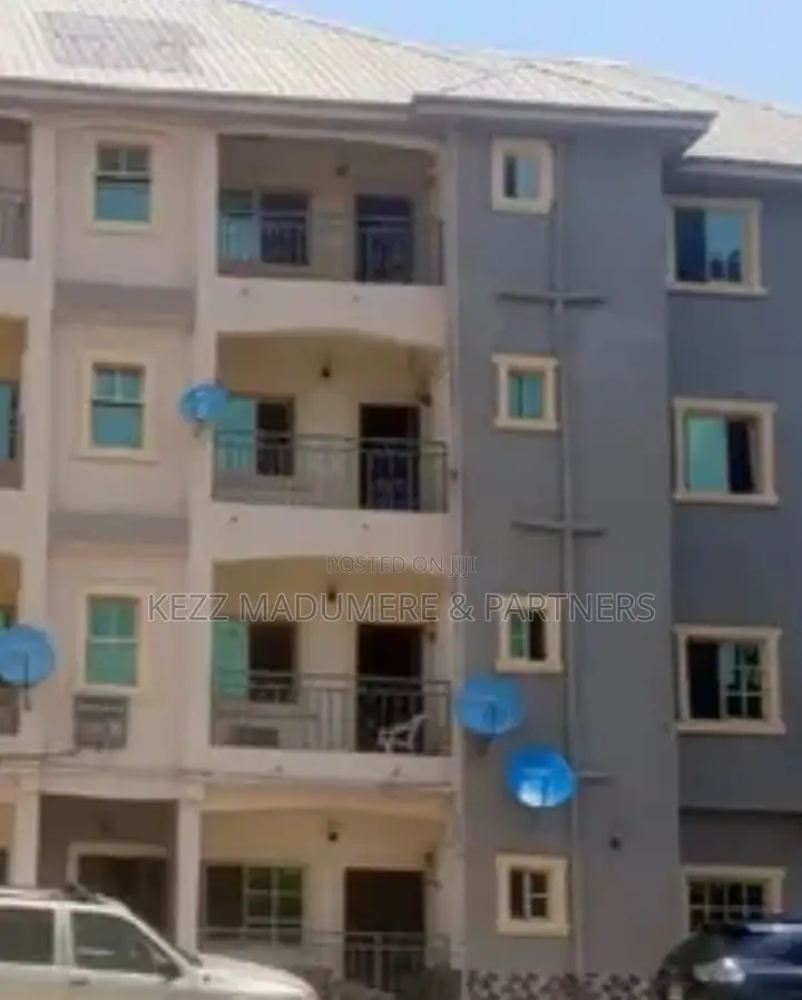 3bdrm Block of Flats in New Owerri , Imo for sale in Owerri
