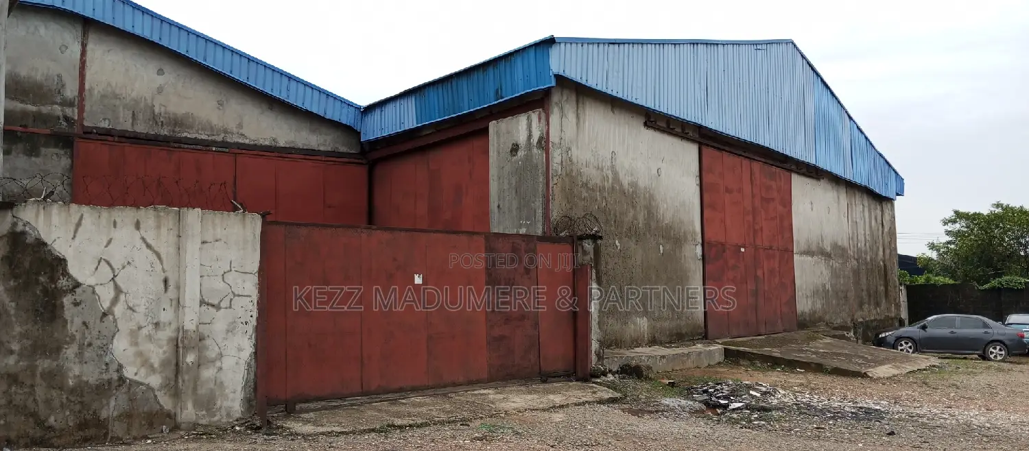 For Sale : Large Size Double Warehouse , Eliozu New Road in Port-Harcourt