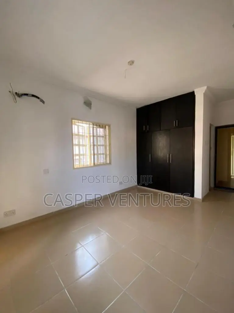 Mini Flat in Bakare, Agungi for rent in Agungi