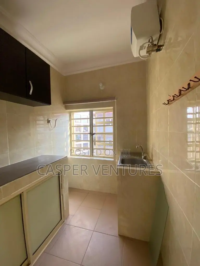 Mini Flat in Bakare, Agungi for rent in Agungi
