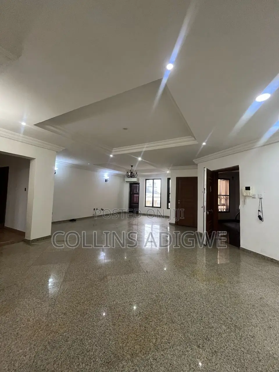 3bdrm Apartment in Oniru, Victoria Island for sale in Victoria Island