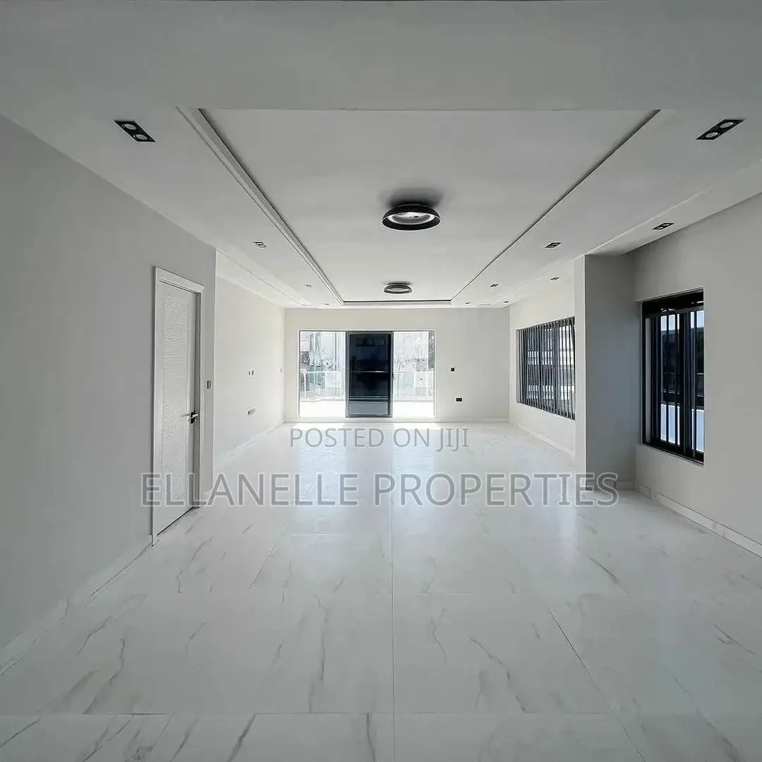 5bdrm Duplex in Asokoro for sale in Asokoro