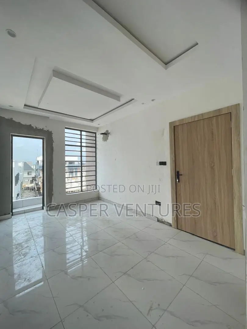 2bdrm Block of Flats in Ologolo for sale in Ologolo
